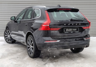 Подержанный автомобиль Volvo XC60 2018 года (7 фото)