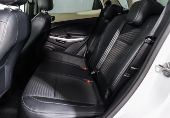 Подержанный автомобиль Ford EcoSport 2018 года (15 фото)