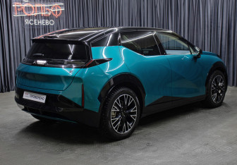 Подержанный автомобиль Zeekr X 2023 года (5 фото)