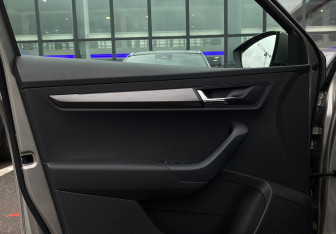 Подержанный автомобиль Skoda Karoq 2020 года (17 фото)