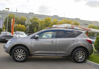 Подержанный автомобиль Nissan Murano Suv 2010 года (8 фото)