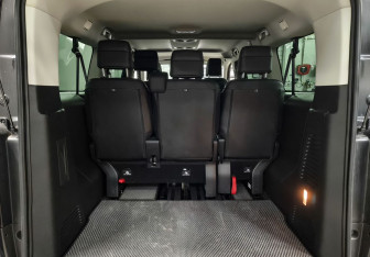 Подержанный автомобиль Citroen SpaceTourer 2021 года (15 фото)