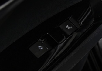 Подержанный автомобиль Toyota Camry Sedan 2020 года (20 фото)