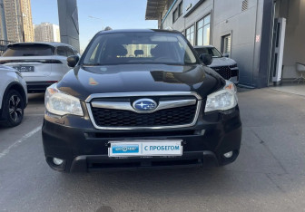 Подержанный автомобиль Subaru Forester Suv 2015 года (2 фото)