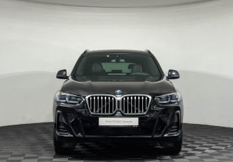 Подержанный автомобиль BMW X3 2021 года (3 фото)