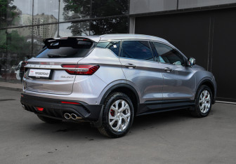 Подержанный автомобиль Geely Coolray 2023 года (4 фото)