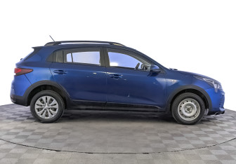 Подержанный автомобиль Kia Rio Hatchback 2021 года (4 фото)