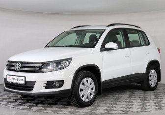 Подержанный автомобиль Volkswagen Tiguan 2015 года (1 фото)