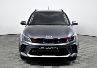 Подержанный автомобиль Kia Rio Hatchback 2021 года (2 фото)