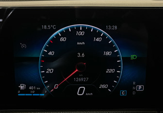 Подержанный автомобиль Mercedes-Benz GLB 2021 года (11 фото)