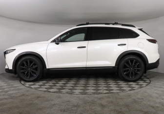 Подержанный автомобиль Mazda CX-9 2018 года (8 фото)