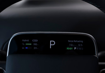 Подержанный автомобиль LiXiang L7 2024 года (15 фото)