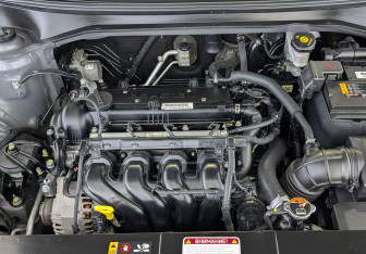 Подержанный автомобиль Kia Rio Hatchback 2019 года (9 фото)