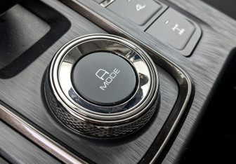 Подержанный автомобиль Haval H9 2024 года (29 фото)