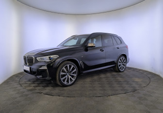 Подержанный автомобиль BMW X5 2020 года (1 фото)