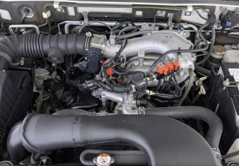 Подержанный автомобиль Mitsubishi Pajero 2021 года (9 фото)
