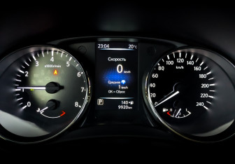 Подержанный автомобиль Nissan Qashqai 2022 года (13 фото)