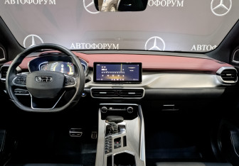 Подержанный автомобиль Geely Coolray 2024 года (14 фото)