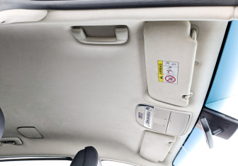 Подержанный автомобиль Genesis G90 2021 года (23 фото)