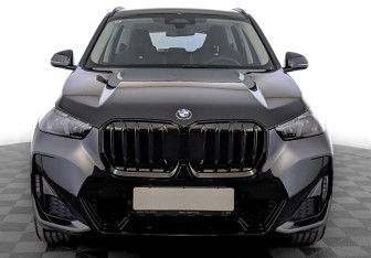 Новый BMW X1 2025 (5 фото)
