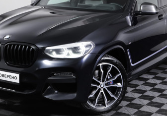 Подержанный автомобиль BMW X4 2019 года (29 фото)