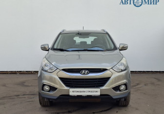 Подержанный автомобиль Hyundai ix35 2010 года (2 фото)