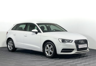 Подержанный автомобиль Audi A3 Hatchback 2016 года (3 фото)