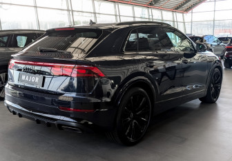 Новый Audi Q8 2025 (4 фото)