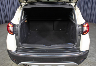 Подержанный автомобиль Renault Kaptur 2018 года (10 фото)