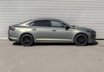 Подержанный автомобиль Geely Preface 2024 года (4 фото)
