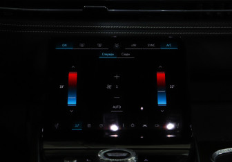 Подержанный автомобиль Cadillac Escalade Suv 2025 года (21 фото)