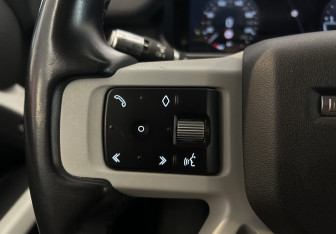 Подержанный автомобиль Land Rover Defender Suv 2021 года (18 фото)