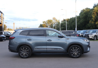 Подержанный автомобиль Chery Tiggo 8 Pro 2021 года (4 фото)