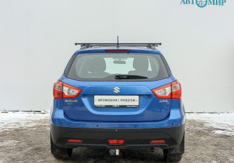 Подержанный автомобиль Suzuki SX4 Hatchback 2014 года (6 фото)