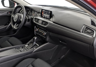 Подержанный автомобиль Mazda 6 Sedan 2018 года (13 фото)