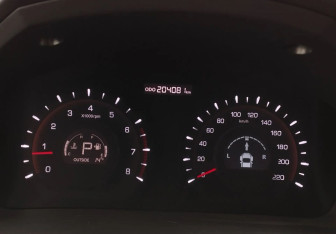 Подержанный автомобиль SsangYong Actyon 2013 года (12 фото)