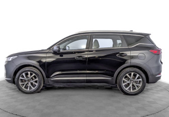 Подержанный автомобиль Chery Tiggo 7 Pro 2022 года (8 фото)