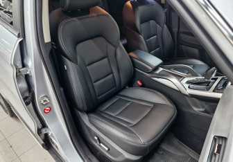 Подержанный автомобиль Geely Atlas 2021 года (22 фото)