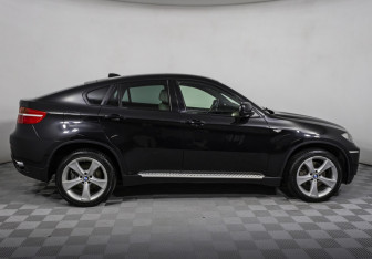 Подержанный автомобиль BMW X6 2008 года (4 фото)