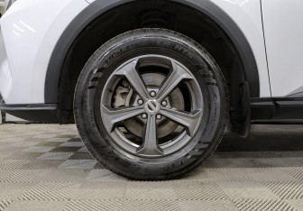 Подержанный автомобиль Haval F7 2023 года (18 фото)