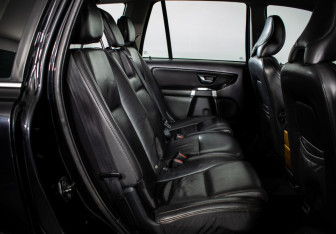 Подержанный автомобиль Volvo XC90 2006 года (9 фото)