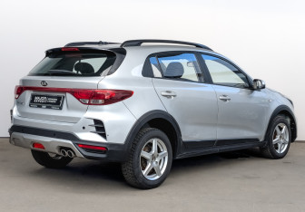 Подержанный автомобиль Kia Rio Hatchback 2021 года (5 фото)