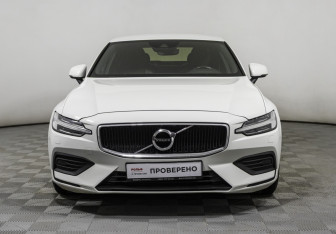 Подержанный автомобиль Volvo S60 2020 года (2 фото)
