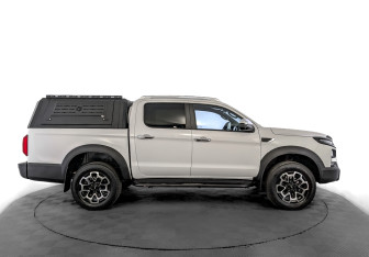 Подержанный автомобиль JAC T9 2024 года (4 фото)