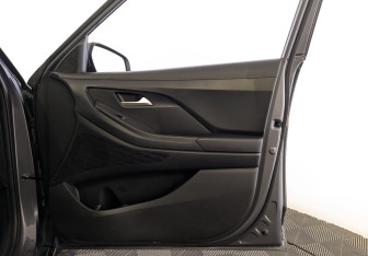 Подержанный автомобиль Hyundai Creta 2022 года (24 фото)