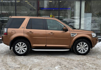 Подержанный автомобиль Land Rover Freelander 2014 года (4 фото)