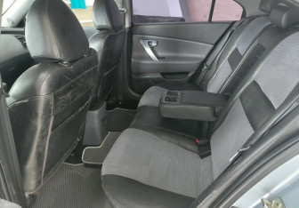 Подержанный автомобиль Nissan Primera Sedan 2006 года (14 фото)