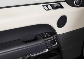 Подержанный автомобиль Land Rover Range Rover Sport 2020 года (16 фото)