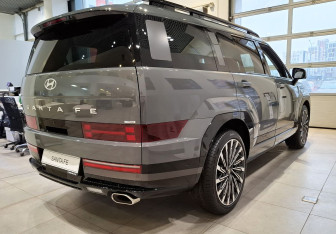 Новый Hyundai Santa Fe 2025 (5 фото)