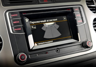 Подержанный автомобиль Volkswagen Tiguan 2016 года (26 фото)